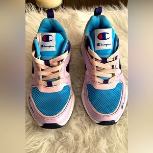 Champion tennis for women